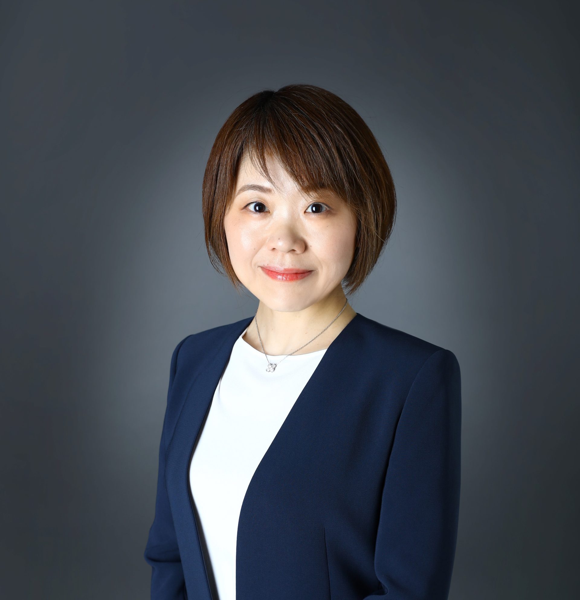 高村　知子